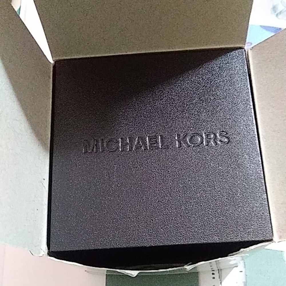 NWT Michael Kors MK-5786 - Picture 6 of 6